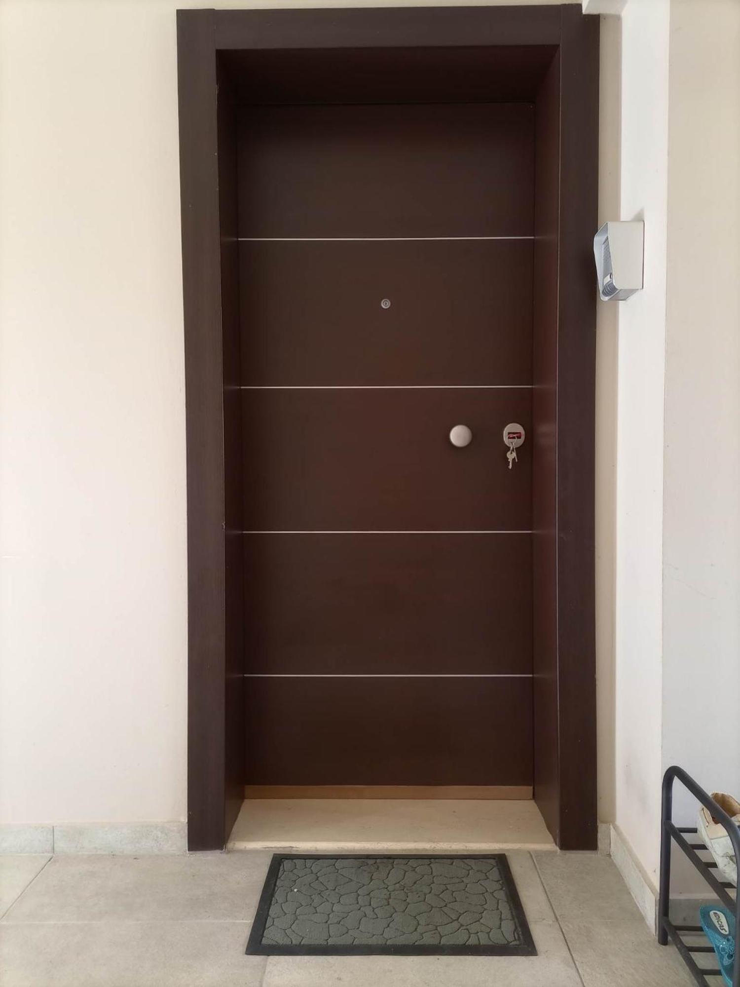 Kalamata Beach Maizonette Ground Floor And Semi-Basement With Yard ภายนอก รูปภาพ